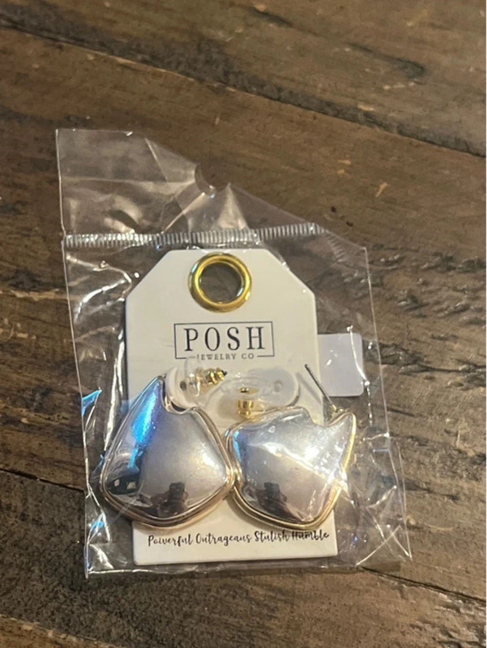 0059 Posh Jewelry Co Silver Teardrop Raindrop Post Earrings